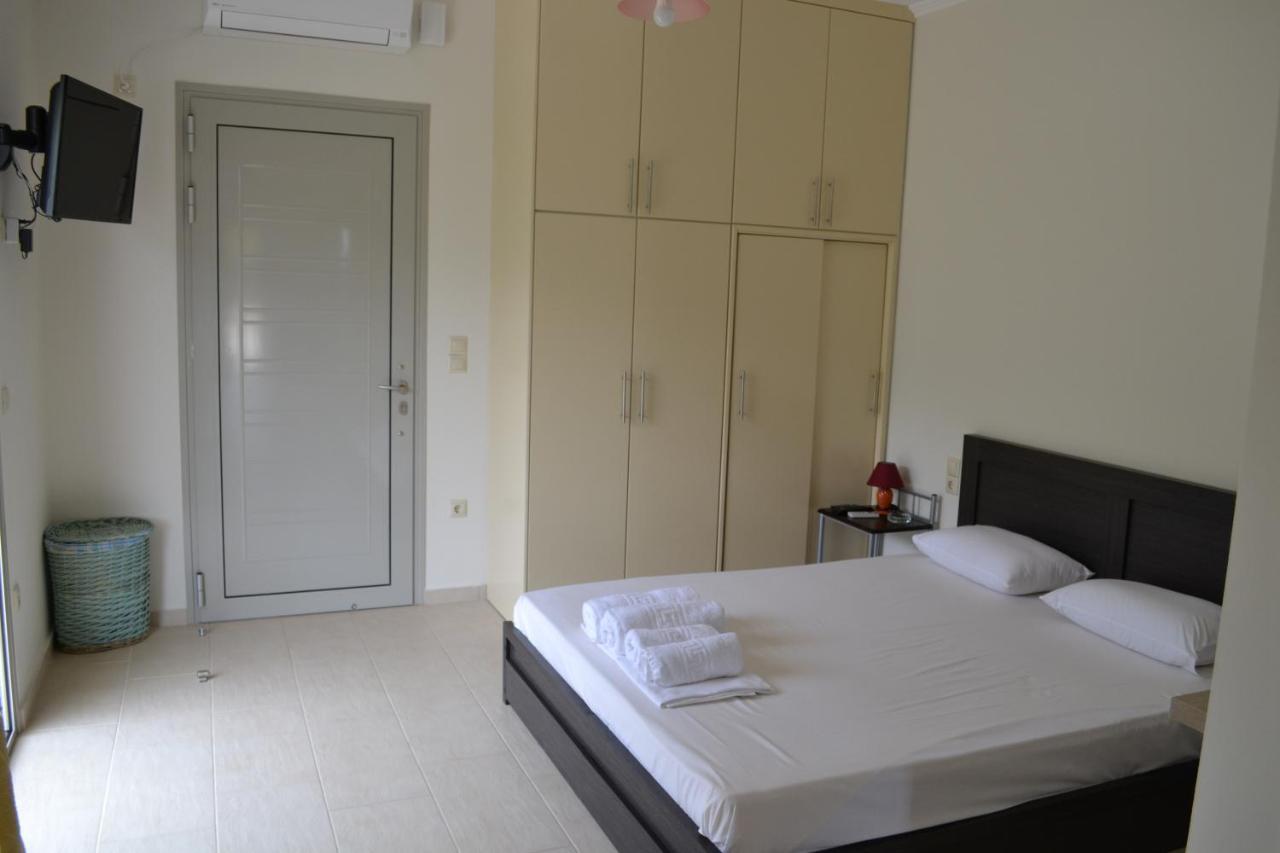 Av Apartment Ayios Nikitas Ngoại thất bức ảnh