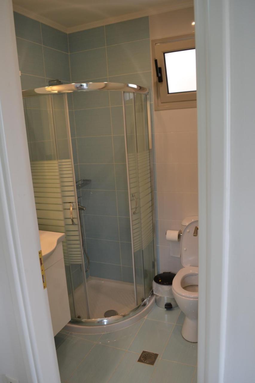 Av Apartment Ayios Nikitas Ngoại thất bức ảnh